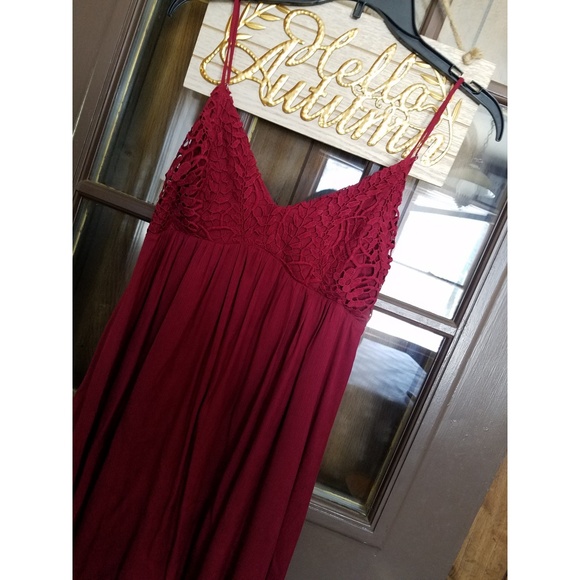 Burgundy Red Dress - Picture 5 of 8